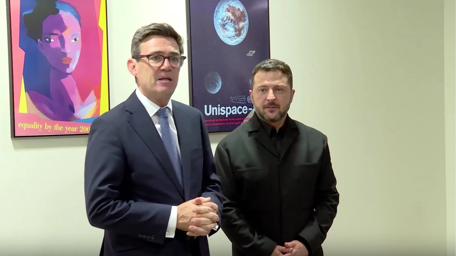 Зустріч Зеленського і Бернема: розвідка, ППО та санкції у цифрах і датах